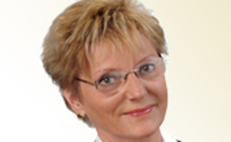 Hoffmann Rózsa a tanügy rendezéséről beszélt Salgótarjánban