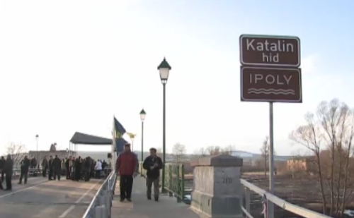 Pösténypuszta és Pető között adták át a legújabb Ipoly-hidat
