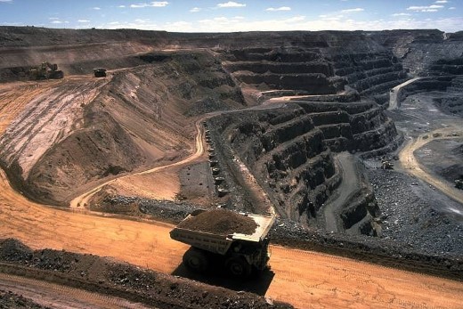 Több éves szünet után újraindítja a külszíni bányászatot Kazáron a Nógrádszén Kft.