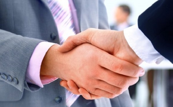 Együttműködés Salgótarján és Paks között