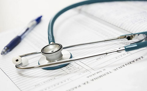 Új eszközökkel fejlesztik a megyei járóbeteg szakrendeléseket