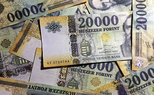 Salgótarjánban több fejlesztésre is pályáznak